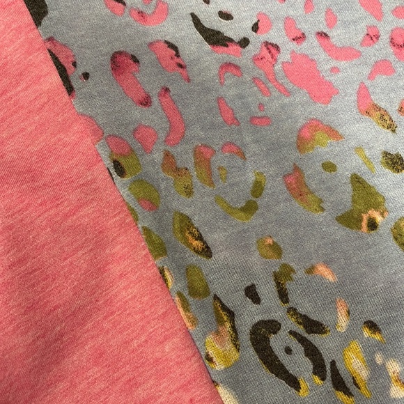 Long sleeve buttery soft and stretch pink and blue cheetah top! - Picture 2 of 4